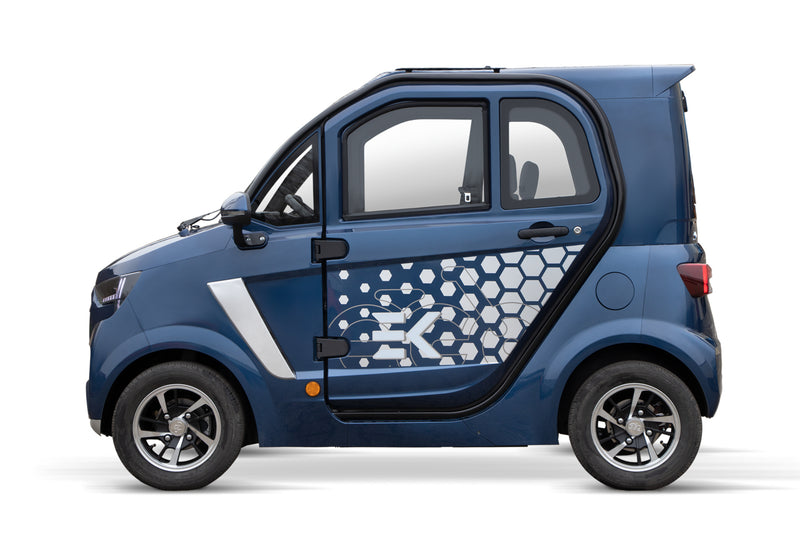 Load image into Gallery viewer, Geco E-GO EK4 | Scooter rijbewijs | Digitale Display Wide Screen | Glazen schuifdak | Elektrische ramen